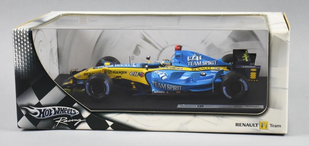 2006 Mattel Hot Wheels Racing Renault F1 Team-MIB-NOS: 2006 Mattel Hot Wheels Racing Renault F1 Team-MIB-NOS. Single owner collection from the largest toy collector on the West Coast.