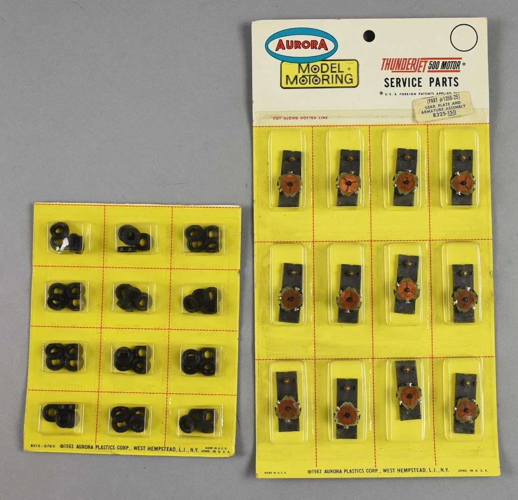 1963 Aurora Mode SLOT CARS l Motoring Truck Tires-Gear Plates-MOC-NOS: 1963 SLOT CAR Aurora Model Motoring Truck Tires-Gear Plates-MOC-NOS. Single owner collection from the largest toy collector on the West Coast. Rare pieces.