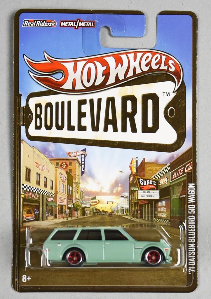 Hot Wheels Boulevard '71 Datsun Bluebird 510 Wagon-MOC-NOS (1 of 4)