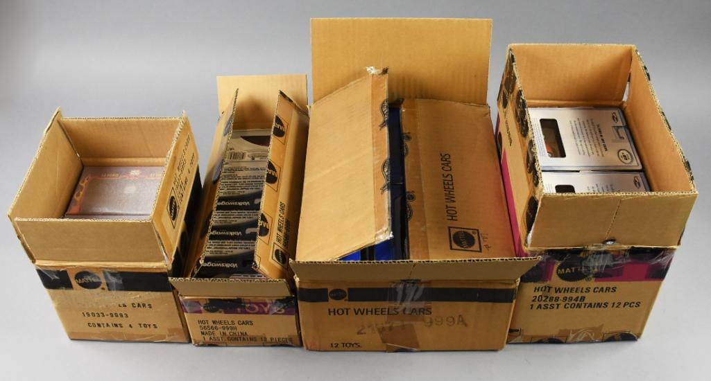 (35) Four Cases Mattel Hot Wheels Asst. - MOC - NOS (1 of 12)