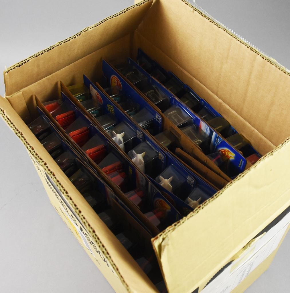 (141) 1991 Mattel Hot Wheels Asst-Shipping Case-MOC-NOS (1 of 4)