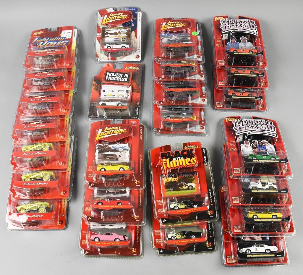 (25) 2000s Johnny Lightning Assortment - MOC - NOS (1 of 6)
