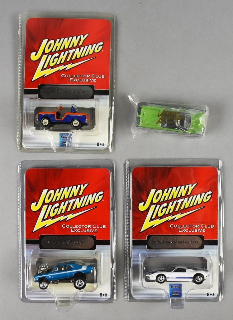 (4) 2005-06 Johnny Lightning Collector Club Exclusive-NOS (1 of 4)