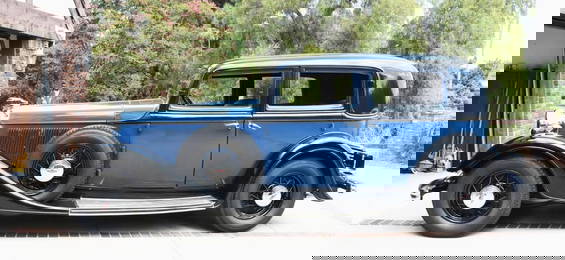 1933 Lincoln KA Sedan 514 body V12 Fully Restored