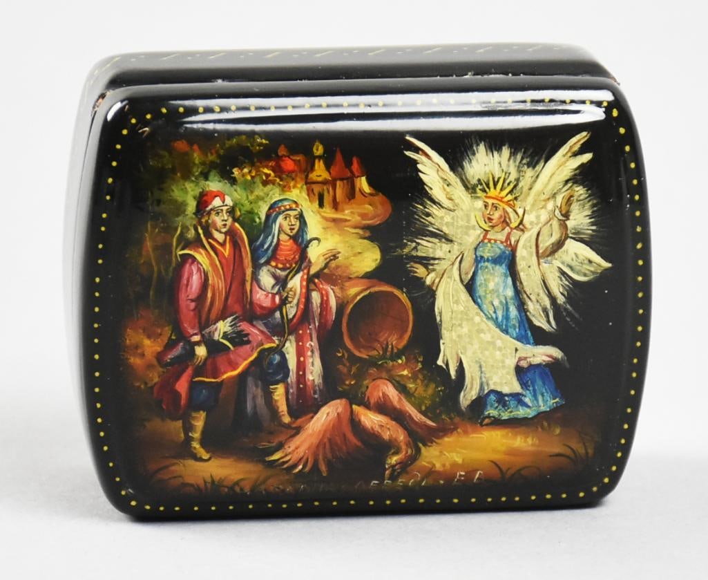 Vintage Russian Tsar Saltan Lacquer Box, Signed (1 of 5)