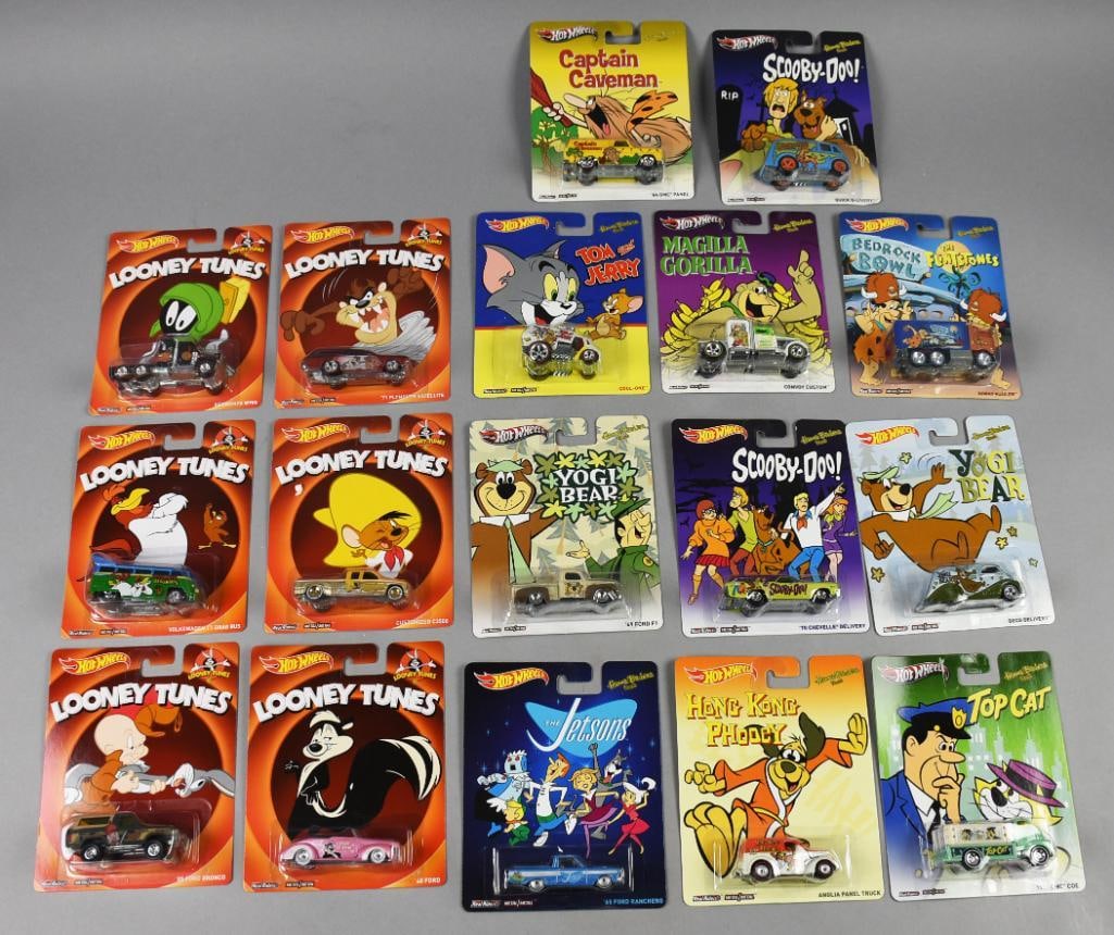 (17) 2013 Mattel Hot Wheels Classic Cartoon Die-Cast-MOC-NOS (1 of 4)