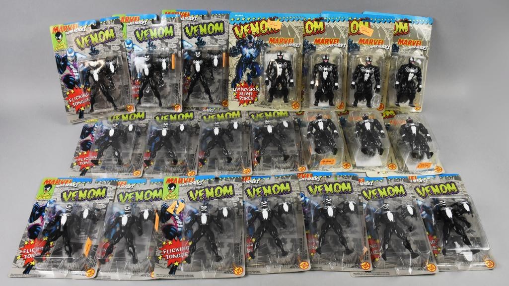 (21) 1991-92 Toy Biz Marvel Venom Action Figure-MOC-NOS (1 of 2)