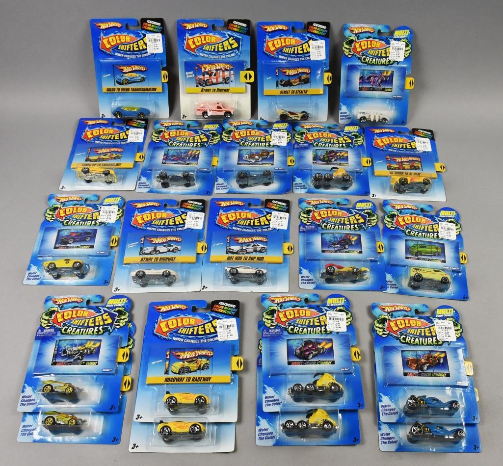 (22) 2008-09 Hot Wheels Color Shifters/Shifter Creatures-NOS (1 of 3)