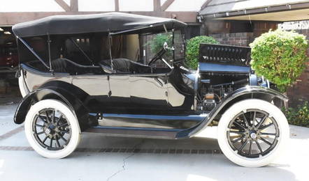 Restored 1915 Buick Touring Car C-25