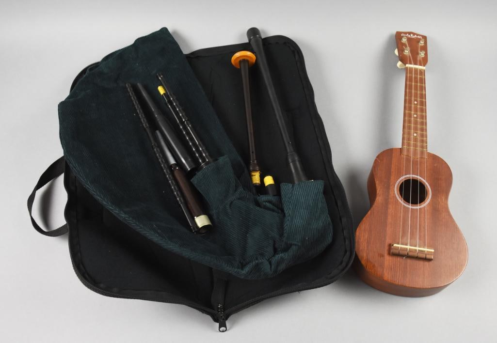 Carlo Robelli Soprano Ukulele and Bagpipes (1 of 5)