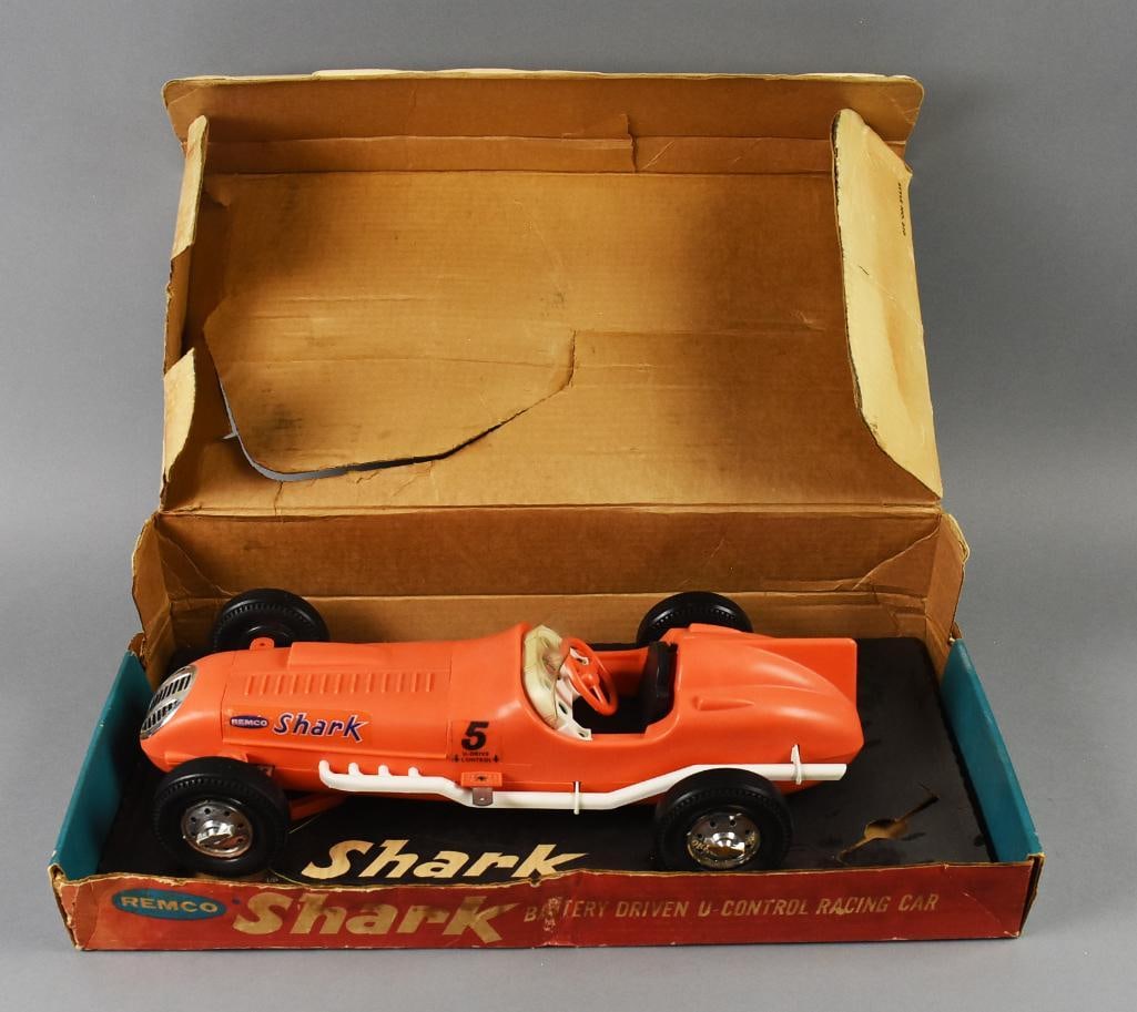 1961 Remco Shark High Speed Racer-Original Box (1 of 8)