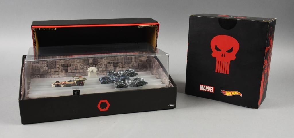 (2) 2016 Mattel Hot Wheels Marvel & Star Wars-MIB-NOS (1 of 5)