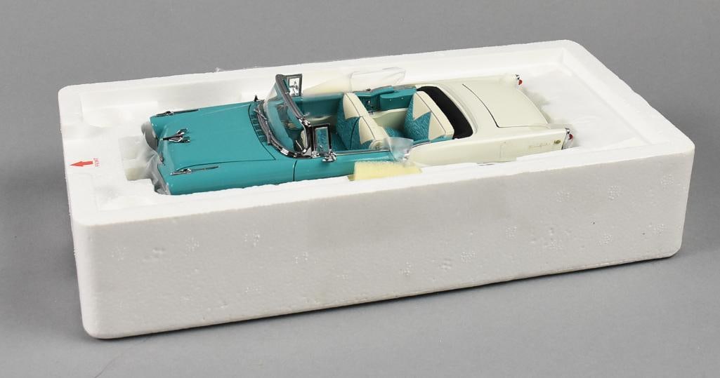 Danbury Mint 1:24 1956 Chevy Bel Air Ltd Ed 1676/5000-NOS (1 of 3)