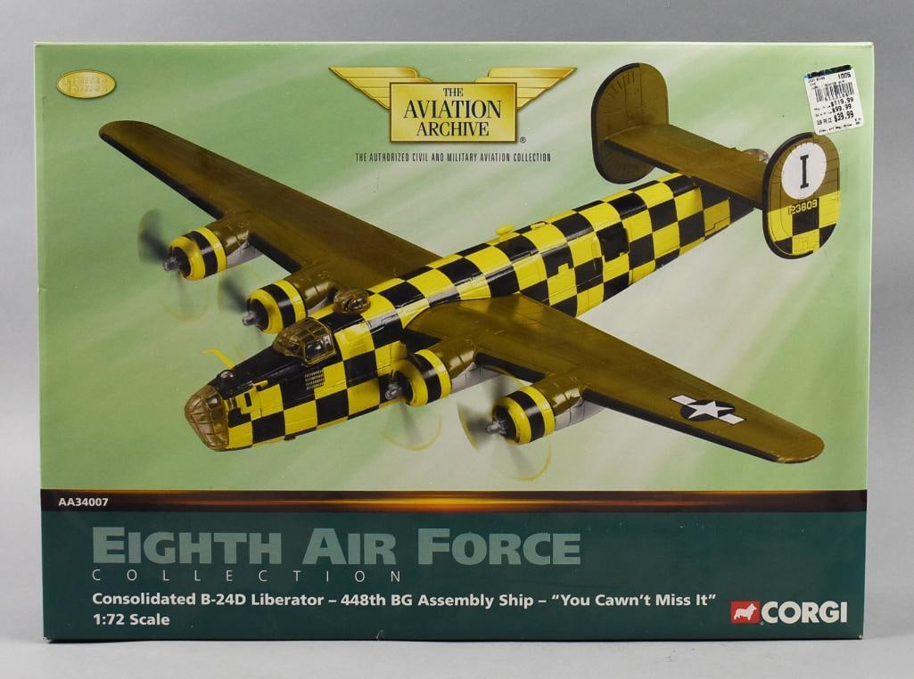 2004 Corgi Aviation Archive Eighth Air Force 1:72-MIB-NOS (1 of 4)