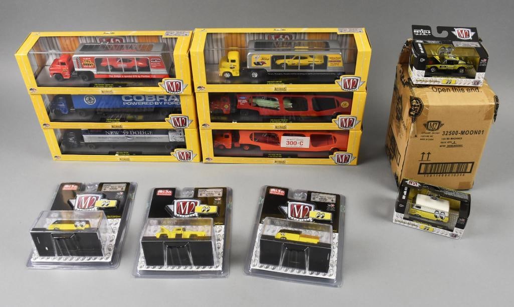 2000s M2 Machines Assortment PLUS Factory Case-NOS (1 of 7)