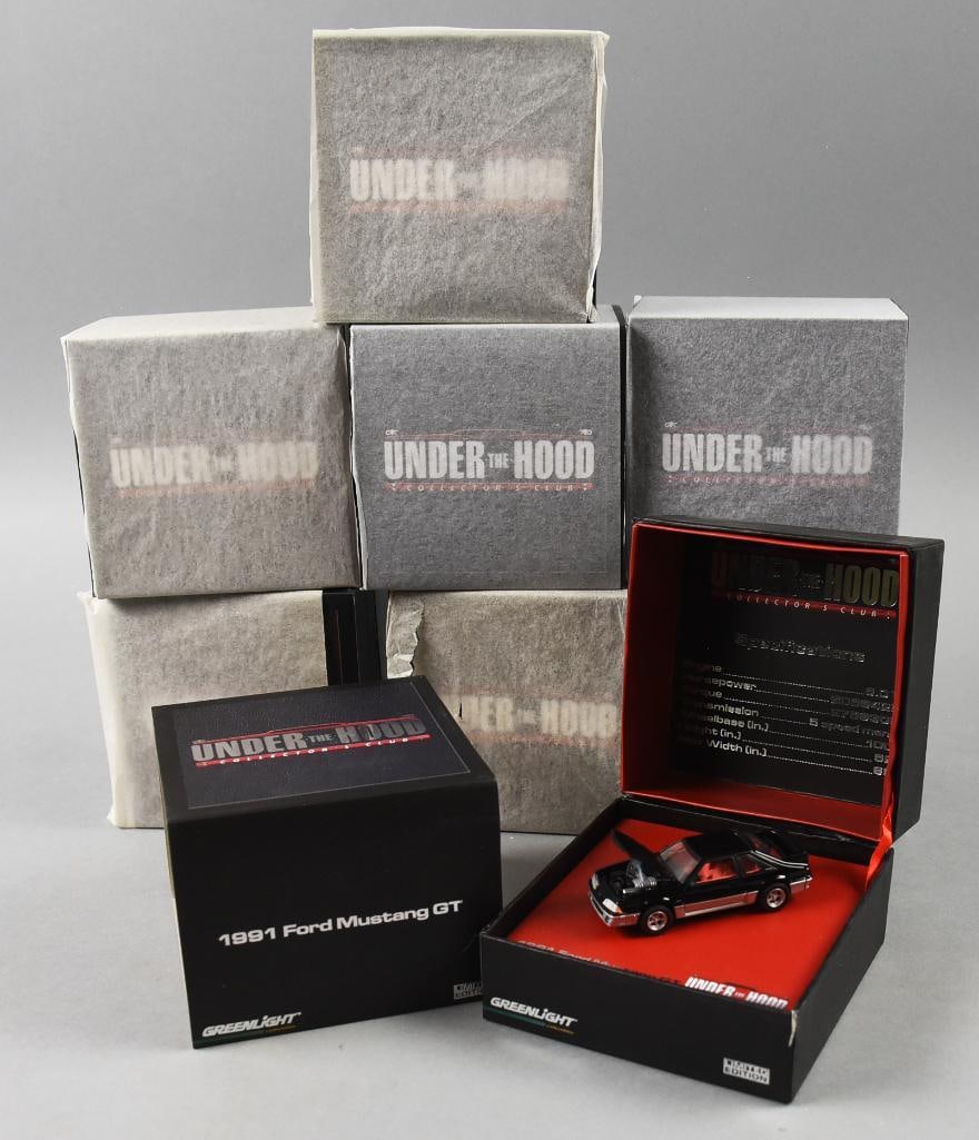 (8) 2010 GreenLight Under the Hood Collector Club Cars-MIB-NOS (1 of 4)