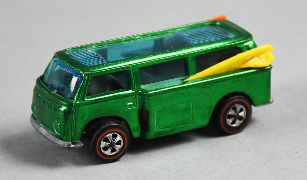 1969 Mattel Hot Wheels RedLine Beach Bomb (1 of 5)