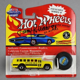 SIGNED 1993 Larry Wood Hot Wheels S'Cool Bus MOC-NOS