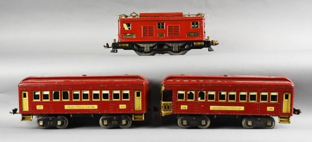 Pre-war Lionel No. 8 Electric Locomotive & Passenger Cars