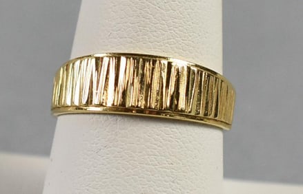 Vintage 14 K Yellow Gold Textured Ring, Signed