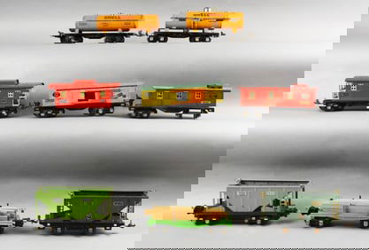 Pre-War Lionel Lines O Gauge Train Car Assortment