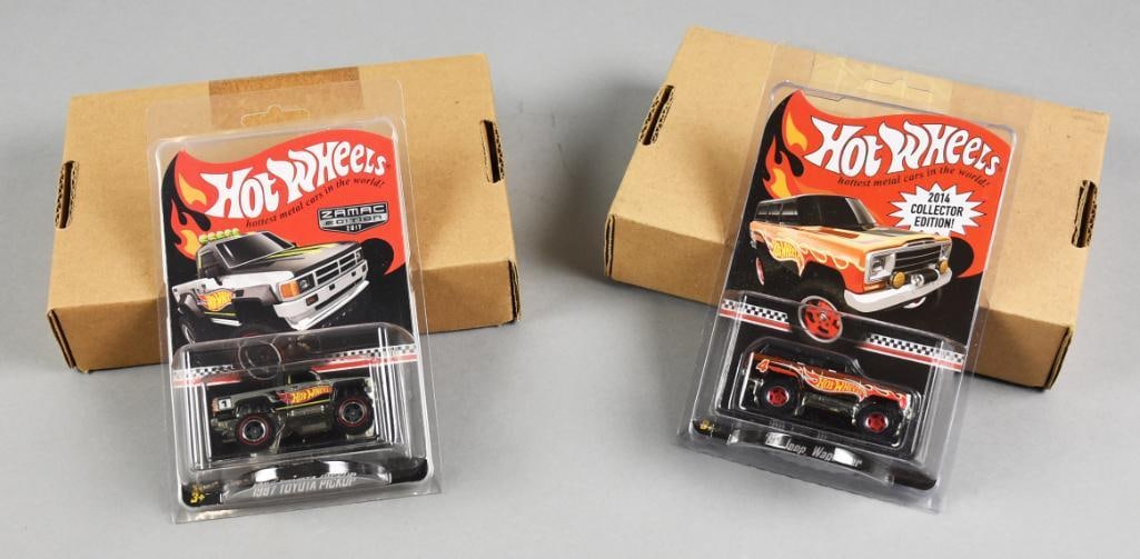 (2) 2013, 16  Hot Wheels Exclusives MOC-NOS (1 of 4)