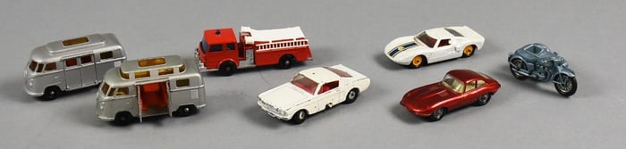 (7) 1960s-70s Lesney Matchbox Die-Cast Cars - Loose