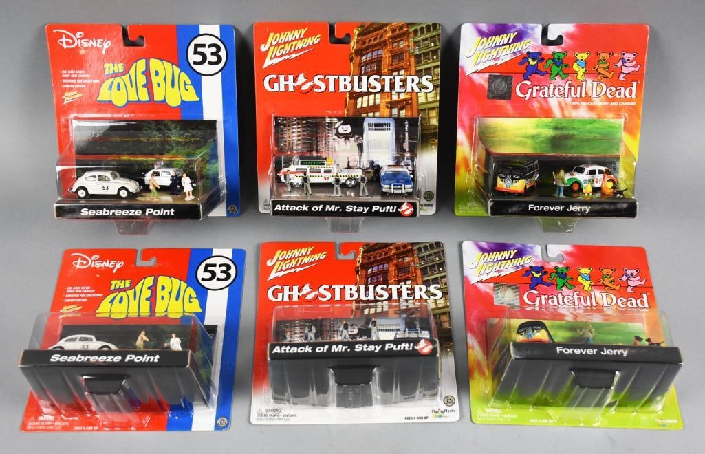 (6) 2003 Johnny Lightning Movies PLUS - MOC-NOS (1 of 3)