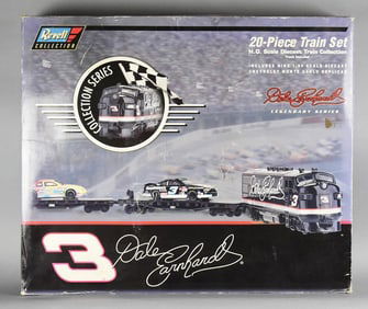 2001 Revell HO Dale Earnhardt 20 Pc Train Set - COA-MIB
