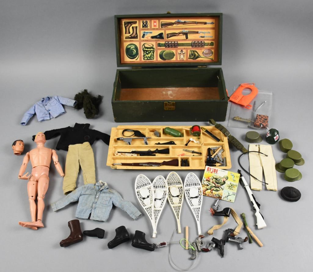 1964-65 Hasbro GI Joe w/ Scar, Locker & Lots of Accessories (1 of 11)