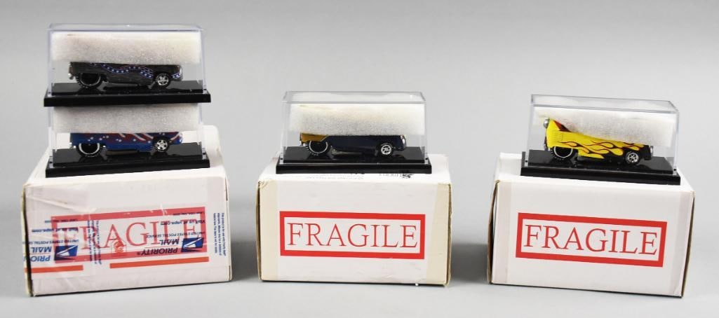 (4) Liberty Promotions, Hot Wheels Drag Buses, MIB-NOS (1 of 3)