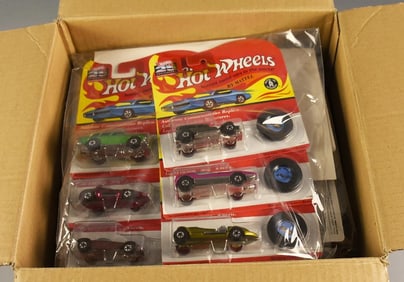 (87) 1990s Mattel Hot Wheels W/ Collector Buttons-MOC-NOS