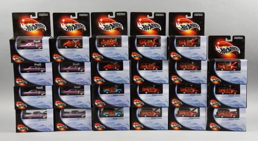 (23) 2000  Hot Wheels 100% Hot Wheels Die-Cast-MOC-NOS