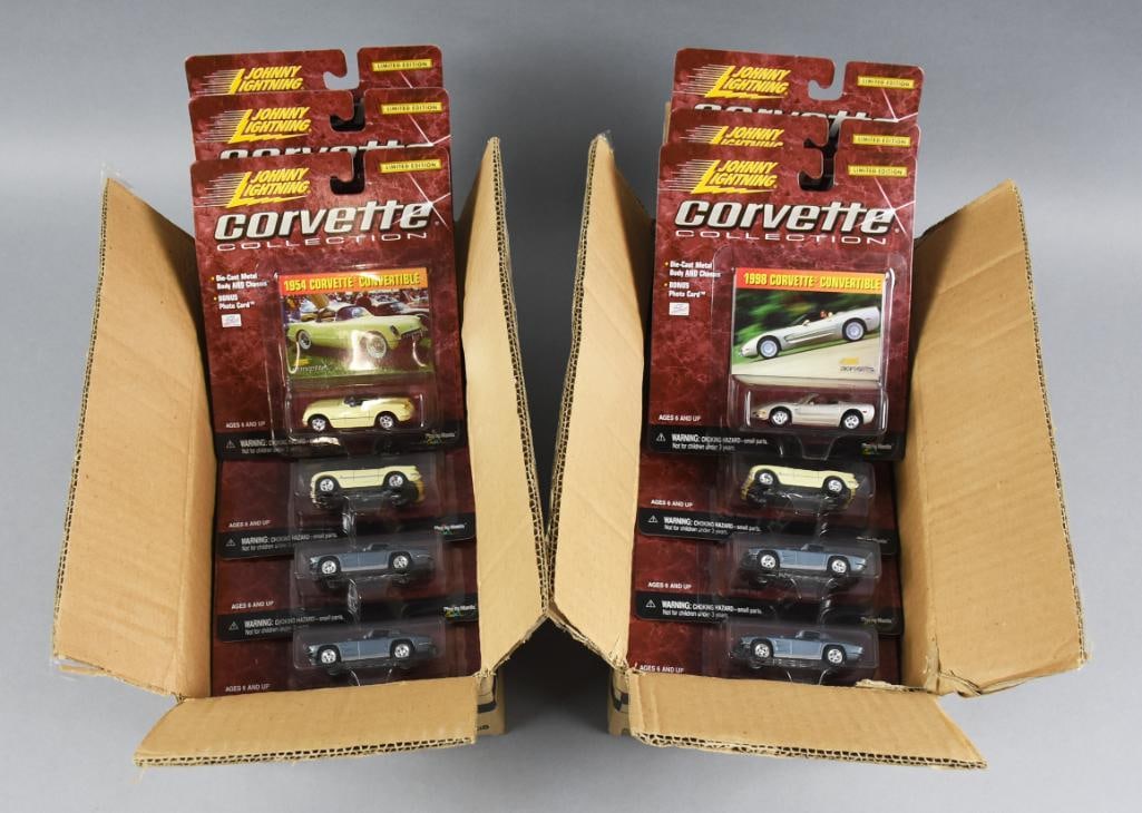 (2) 2000 Johnny Lightning Corvette, Factory Cases-MOC-NOS (1 of 3)
