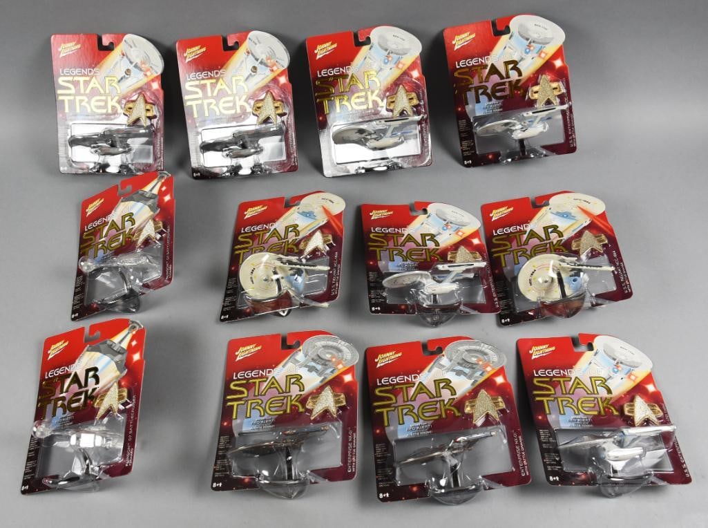 2005 Star Trek Battle Damage Johnny Lightning Factory Case-NOS (1 of 8)