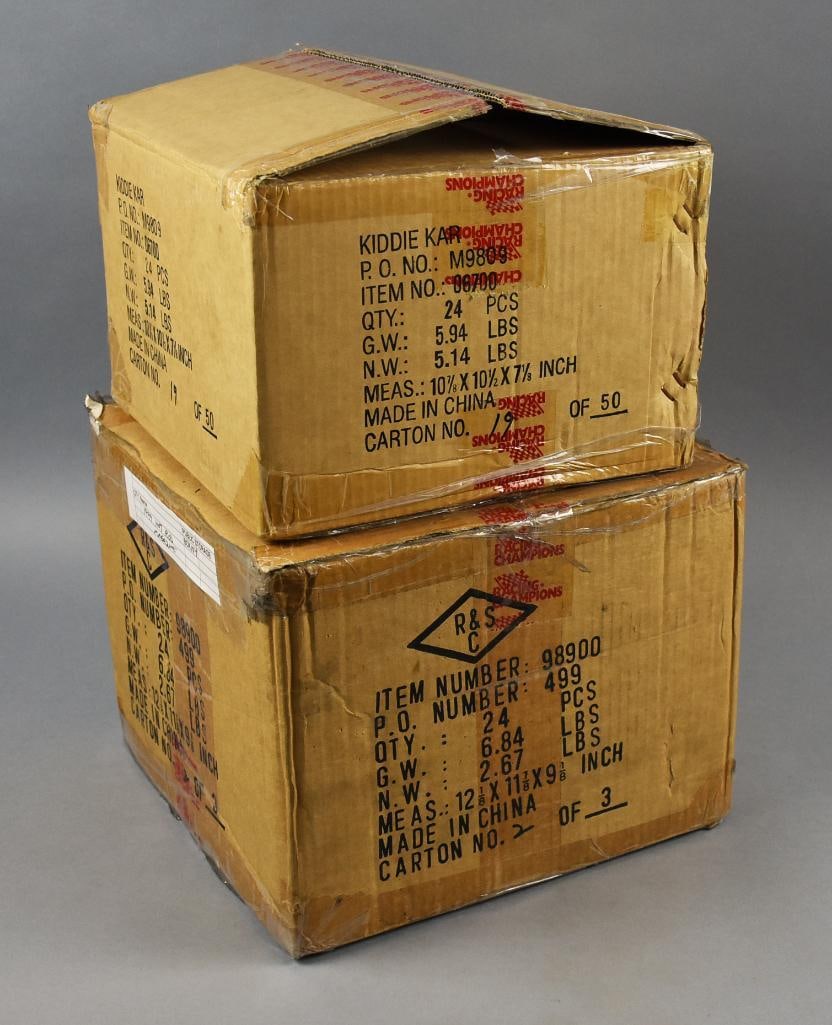 (2) 1998-99 Racing Champions Hot Rod Stock Rods (1 of 4)