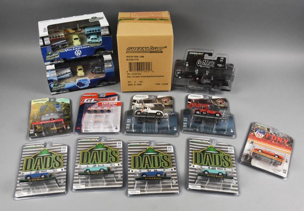 (18) 2000s Greenlight Assortment PLUS Sealed Factory Case-NOS (1 of 5)