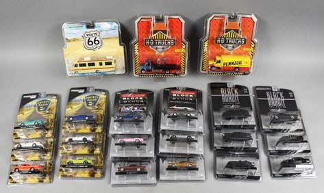 (21) 2000s Greenlight Black Bandit, Auction Block & More-NOS