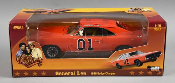 General Lee 1969 Dodge Charge Auto World -MIB-NOS