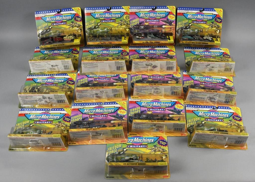 (17) 1993 Galoob Military Micro Machines - MIP-NOS (1 of 5)