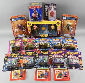 (18) 1990s-00s DC Comics Action Figure Assortment-MIP-NOS