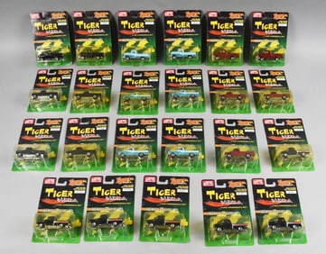 (23) 2000 Chevy Pick-Up '58  Tiger Wheels Variety-MOC-NOS