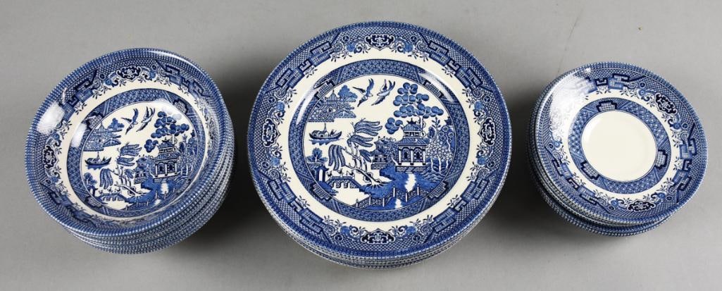 (24) Vintage Churchill Staffordshire Blue Willow Dishes (1 of 9)