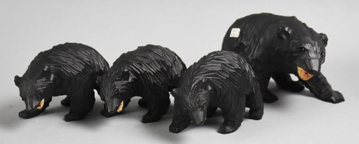Vintage Japanese Carved Mama Bear and Cubs