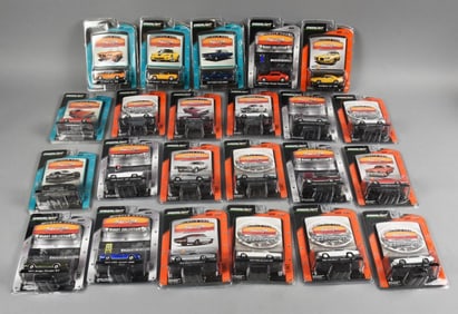 (23) 2009-10 Greenlight Muscle Car Garage Die-Cast-MOC-NOS