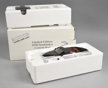 Danbury Mint 1950 Studebaker Custom Rod 1:24-MIB-NOS
