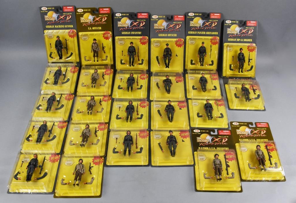 (25) 2000  Ultimate Soldier X-Treme 1:18 21st C Toys MOC-NOS (1 of 3)