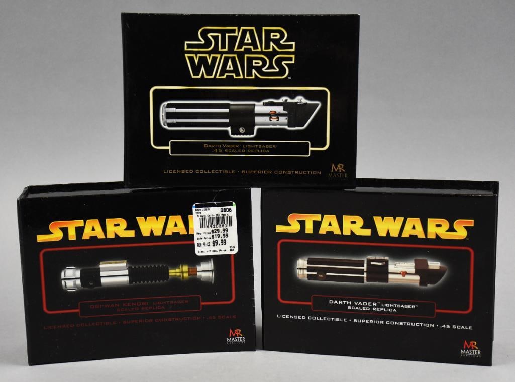 2005-06 Darth Vader & Obi Wan Kenobi Lightsabers Replica-NOS (1 of 3)
