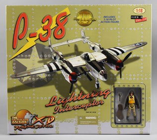 2001 21st C Toys Ultimate Soldier P-38 Xtreme Detail-MIB-NOS