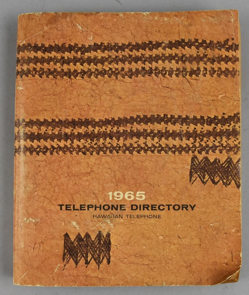1965 Hawaiian Telephone Directory MCM: Blast from the past is this 1965 telephone directory for the state of Hawaii. Look up everyone who lived there in the 1960s, great advertising and some hand written numbers on the inside cover. Measur